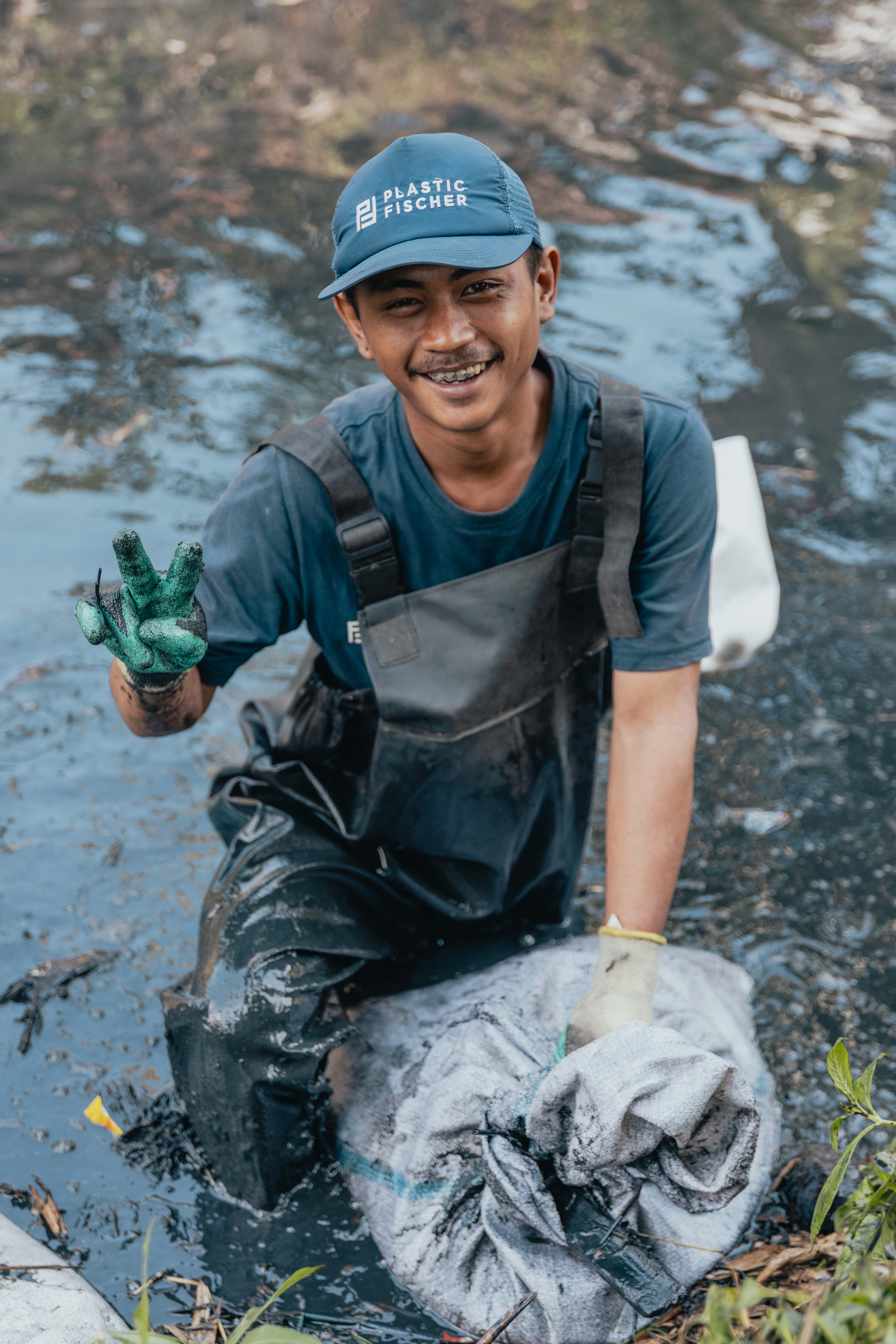 Plastic Fischer Einsatz vor Ort